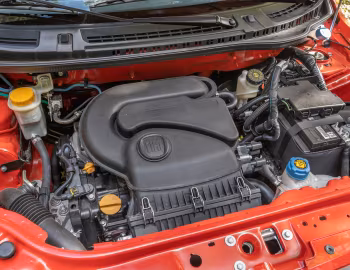 Bajo el capó 2019–21 Fiat Uno Attractive (327) '2018–21