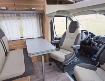 Интерьер 2015–22 Weinsberg CaraCompact '2014–22