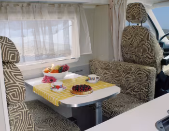 Interior 2010–14 Wingamm Brownie 5.0 '2009–14