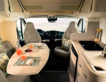 Interior 2023–pr. Wingamm Oasi 610 GL '2022–pr.
