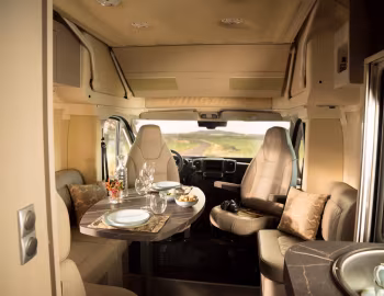 Interior 2023–pr. Wingamm Oasi 610 ST '2022–pr.