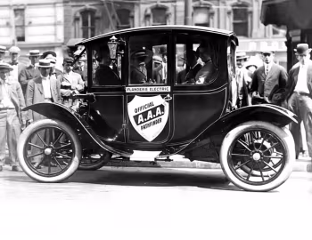1912–14 Flanders Electric Model 20 Colonial Coupe