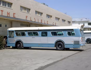 Flxible 111DD-D5-1 '1966–73