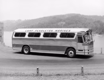 Flxible FlxLiner '1963–69