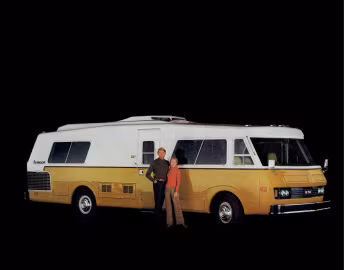 1974 FMC 2900R Motor Coach