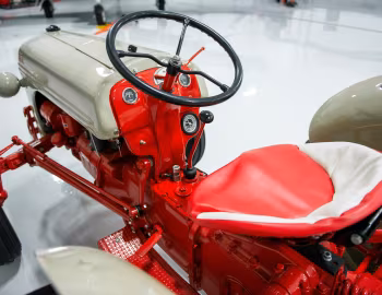 Интерьер Ford 8N '07.1947–52