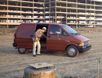 1986 Ford Aerostar XL Van
