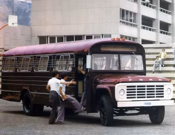 1977 Ford B-600