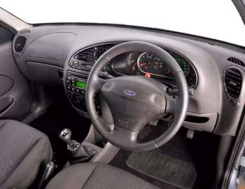 Panel frontal Ford Bantam '2009–11.2011