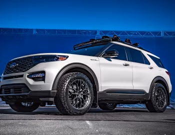 Blood Type Racing Ford Explorer Limited Hybrid '11.2019