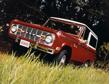 1969 Ford Bronco Wagon (U-150)