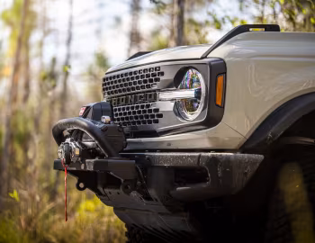 2022–н.ч. Ford Bronco "Everglades" [North America] '2022–н.ч.