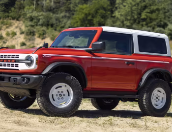 2023 Ford Bronco "Heritage Edition" 2-door [North America] '2022–23