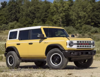 2023 Ford Bronco "Heritage Limited Edition" 4-door [North America] '2022–23