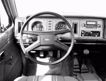 Panel frontal 1984 Ford Bronco II (U14) '03.1983–84