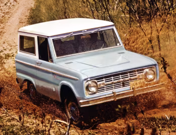 1967 Ford Bronco Wagon (U15)