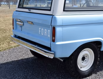 1968 Ford Bronco Wagon (U150)
