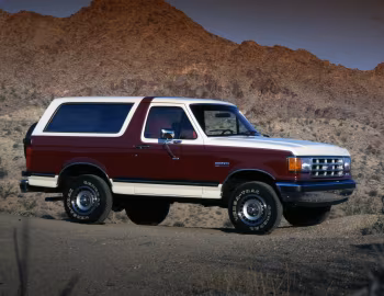 1988 Ford Bronco XLT (U15)