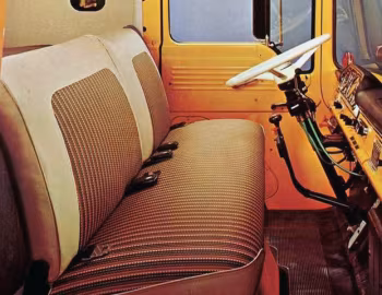 Interior Ford C-Series