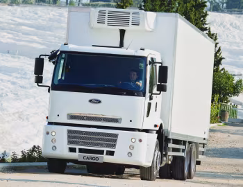 Ford Cargo 2526 6×2 (H476) '2007–13