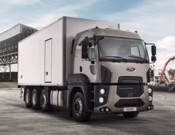 Ford Cargo 3233S '2016–pr.