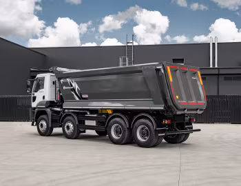 Ford Cargo 4142D 8×4 '2016–pr.