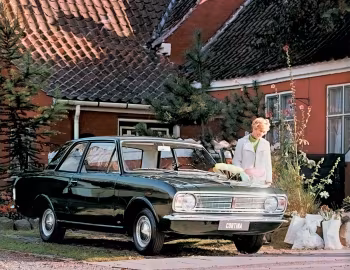 Ford Cortina 2-door Saloon (MkII) '1966–70
