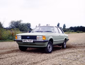 Ford Cortina 4-door Saloon (MkV) '1979–82