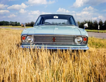 Ford Cortina 4-door Saloon [UK-spec] (MkII) '1966–70