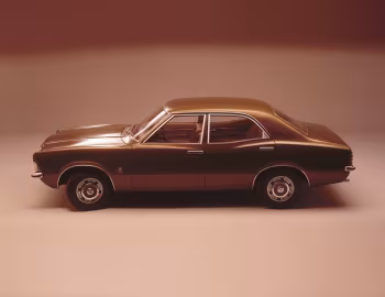Ford Cortina 4-door Saloon [UK-spec] (MkIII) '1970–76