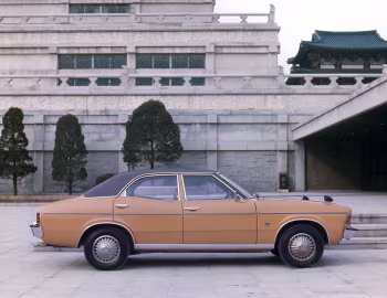 Ford Cortina 4-door Sedan Prestige [South Korea] (MkIII) '1972