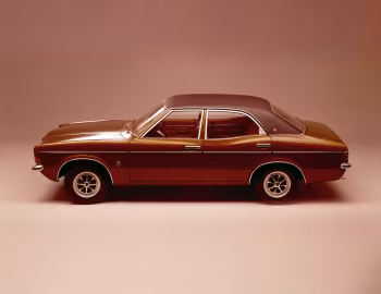 Ford Cortina GXL 4-door Saloon [UK-spec] (MkIII) '1970–73