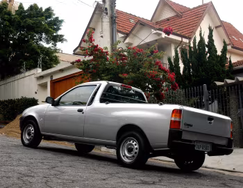 Ford Courier Flex [Latam] '2007–13