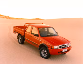 Ford Courier XL 4WD Super Cab Chassis [Australia] (UN) '1999–2001