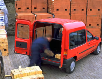 Ford Courier Kombi [UK-spec] '1996–99