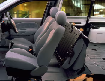 Interior Ford Courier Kombi [UK-spec] '1996–99