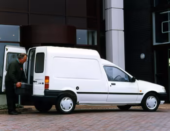 Ford Courier Van [UK-spec] '1991–95