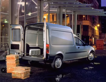 Ford Courier Van [UK-spec] '1996–99