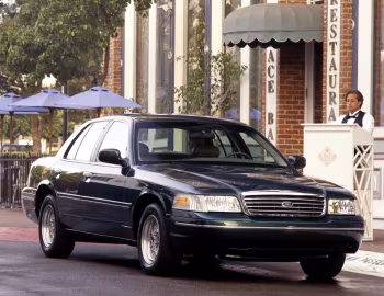 1998–2000 Ford Crown Victoria