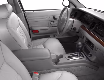 Interior 2002–06 Ford Crown Victoria LX Sport (P74)