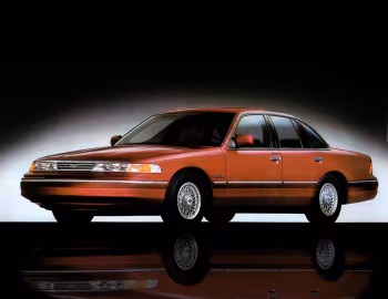 1993–94 Ford Crown Victoria