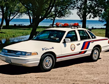 1997 Ford Crown Victoria P71 Police Interceptor [Canada]