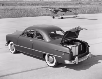 1949 Ford Custom Club Coupe (98HA/BA-72B) '06.1948–49