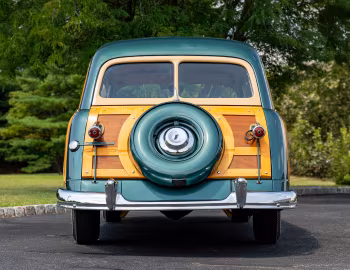 1951 Ford Custom Deluxe Country Squire (1BA-79)