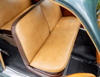 Interior 1951 Ford Custom Deluxe Country Squire (1BA-79)