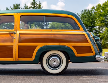 1951 Ford Custom Deluxe Country Squire (1BA-79)