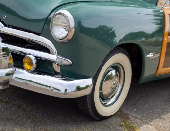1949 Ford Custom Station Wagon (98BA-79)