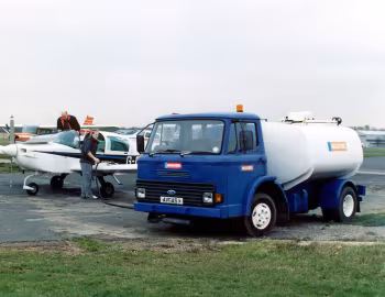 Ford D0707 refueller [UK-spec] '1978–81