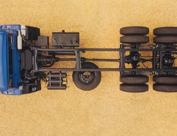 Ford D2418 Chassis Cab '1978–81