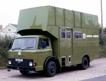 Ford D0710 London Country Tree Loper [UK-spec]